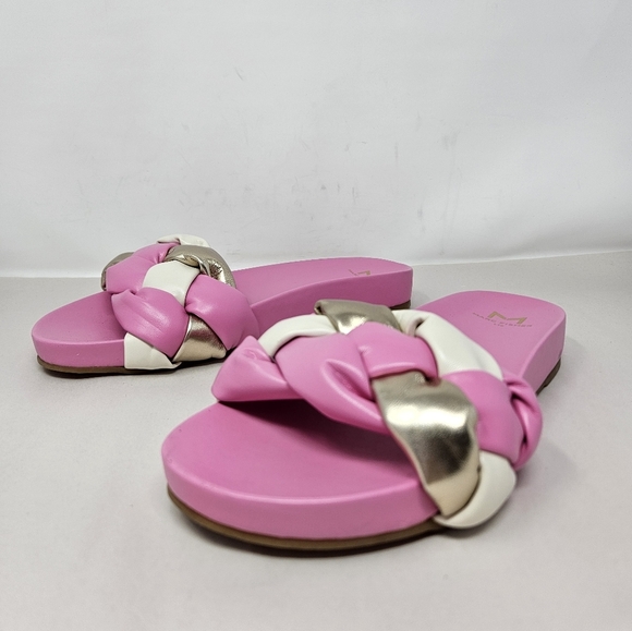 Marc Fisher Womens Sandels Sz 7M Pink Faux Leather Weaved gold & Ivory Slip Ons - Picture 4 of 10